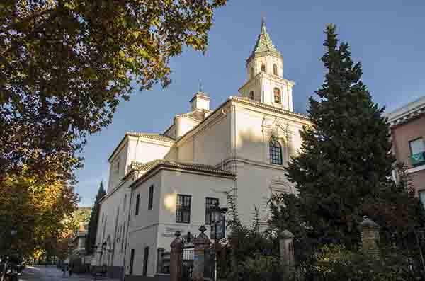 Granada 252 - parroquia San Jose de Calasanz.jpg